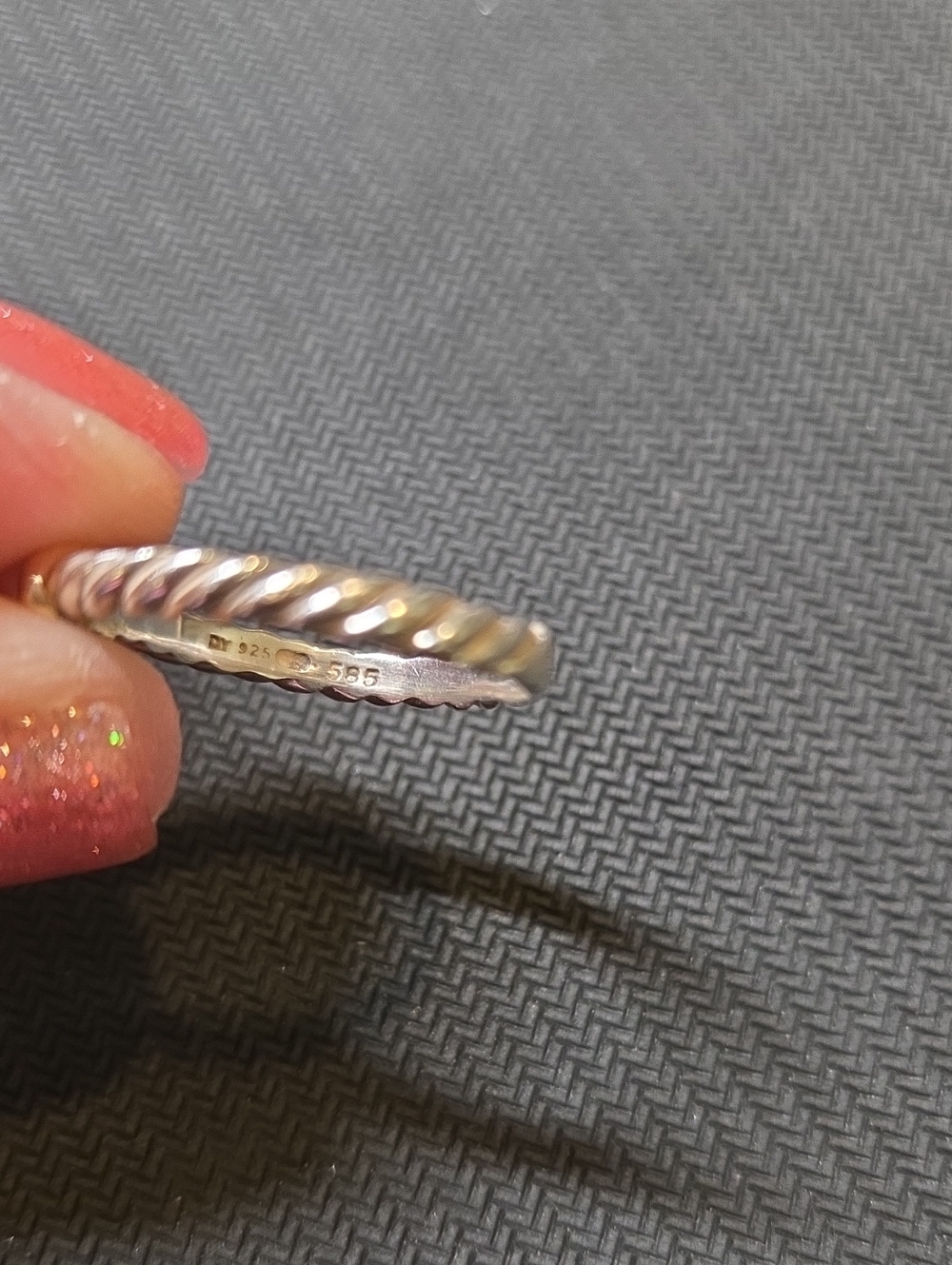 David Yurman Silver Twisted Cable Ring with White Pearl - Picture 3 of 4